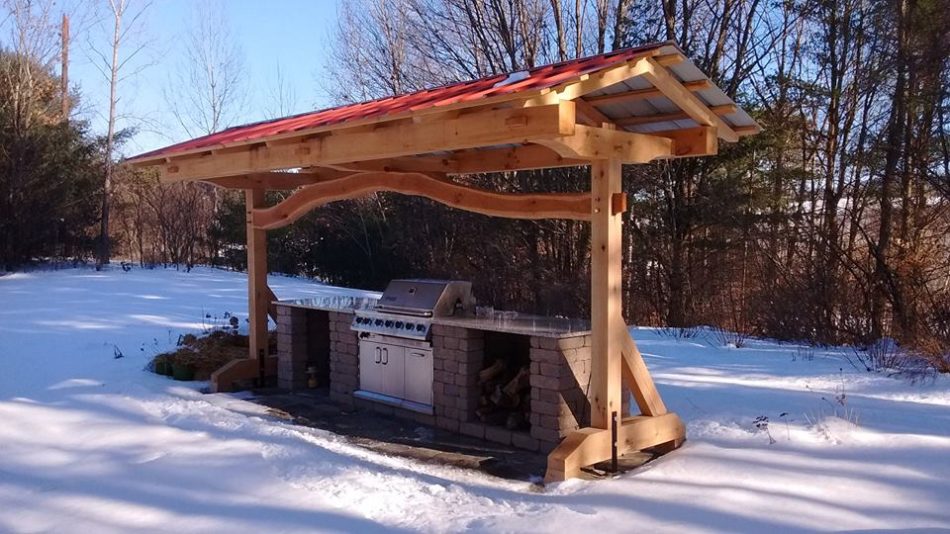 Timber frame Outdoor kitchen shelter in Norwich, VT