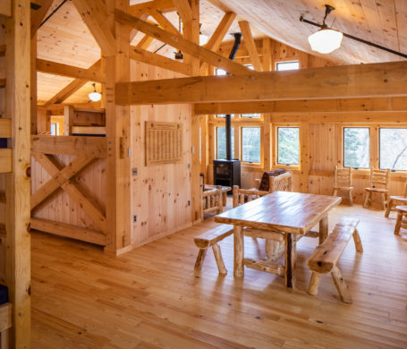Spacious Mountain Bunkhouse with Structural Timber Frame